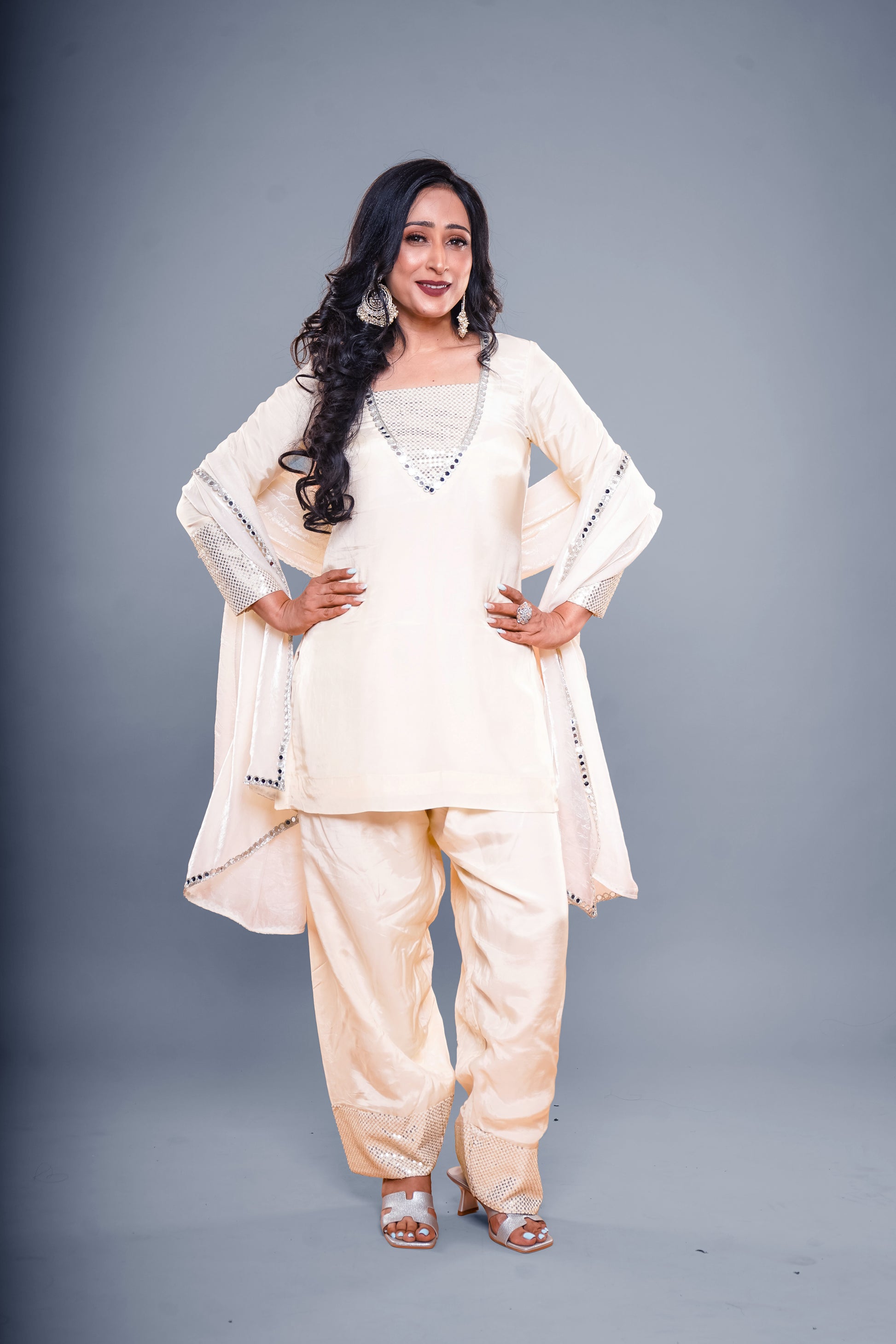 Off White Farshi Salwar Suit